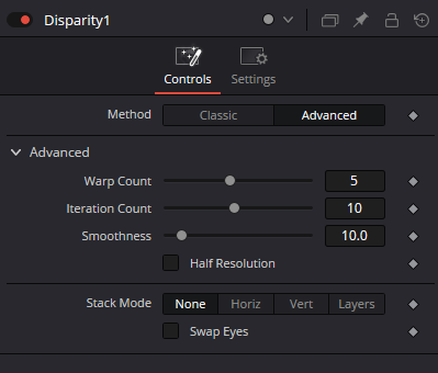 Disparity Resolve 21 Controls Inspector: Method Classic/Advanced; Warp Count 5; Iteration Count 10; Smoothness 10.0; Half Resolution off; Stack Mode None/Horiz/Vert/Layers; Swap Eyes off